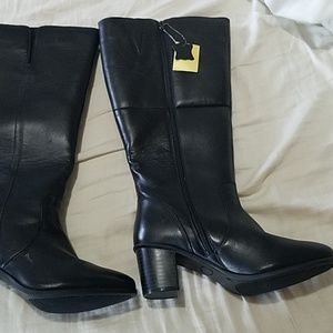 Wide calf boots, brand new, real leather